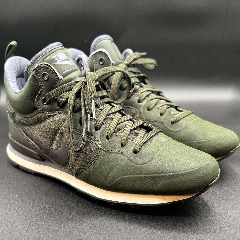 Men's Green Athletic Shoes - Picture 3 of 7